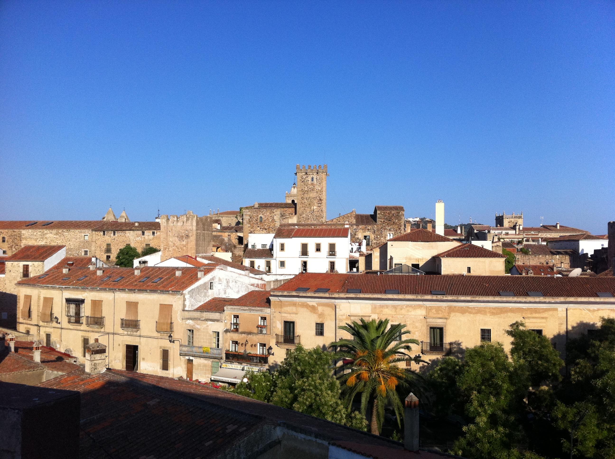 Kubik Hotel Caceres Luaran gambar